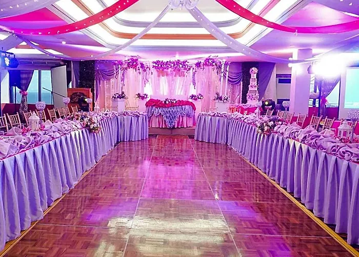 Bayview Park Hotel