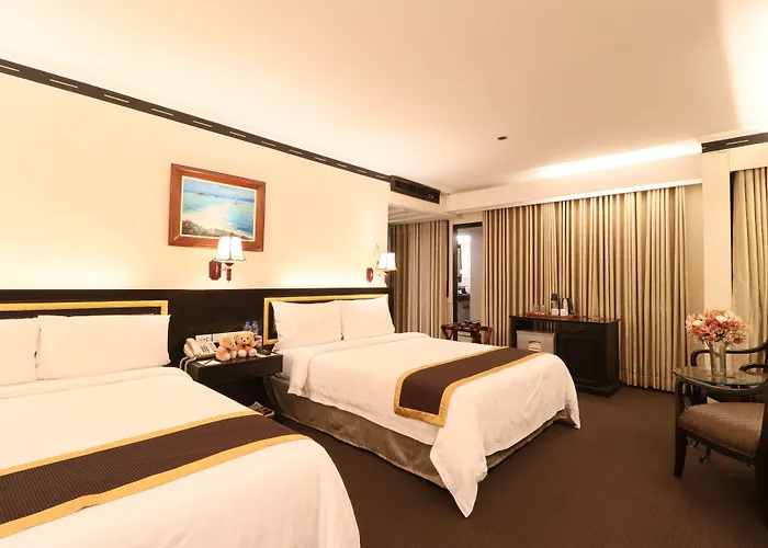 Bayview Park Hotel