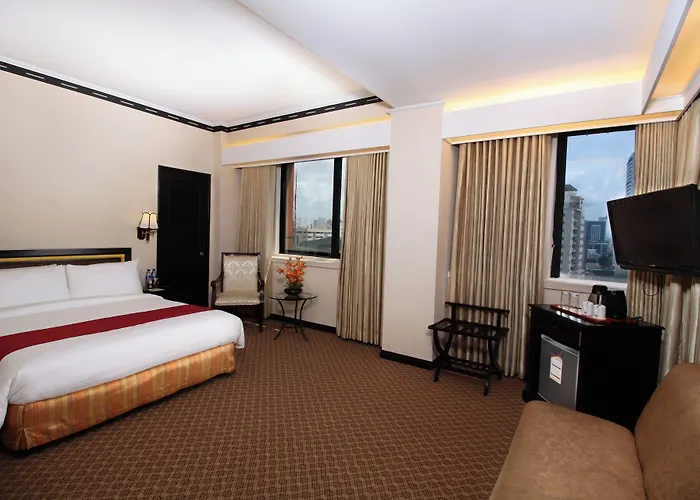Bayview Park Hotel